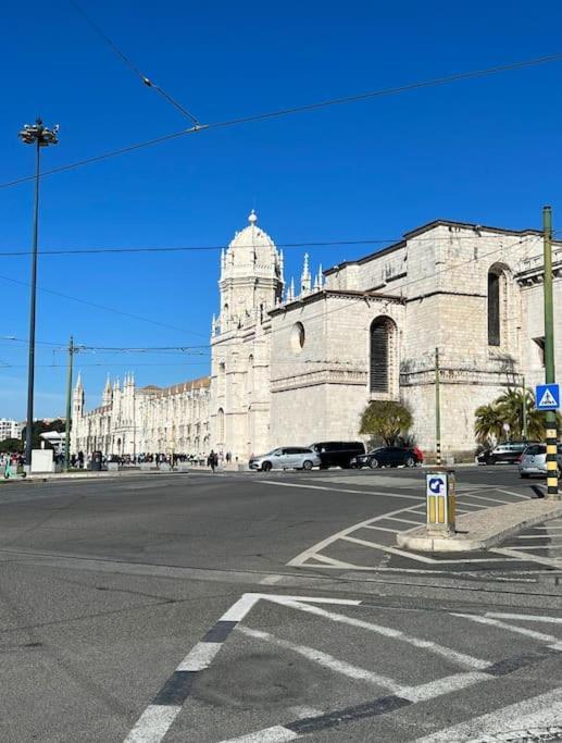 Luxury Artistic Digital Nomad Getaway W/ Terrace Leilighet Lisboa Eksteriør bilde