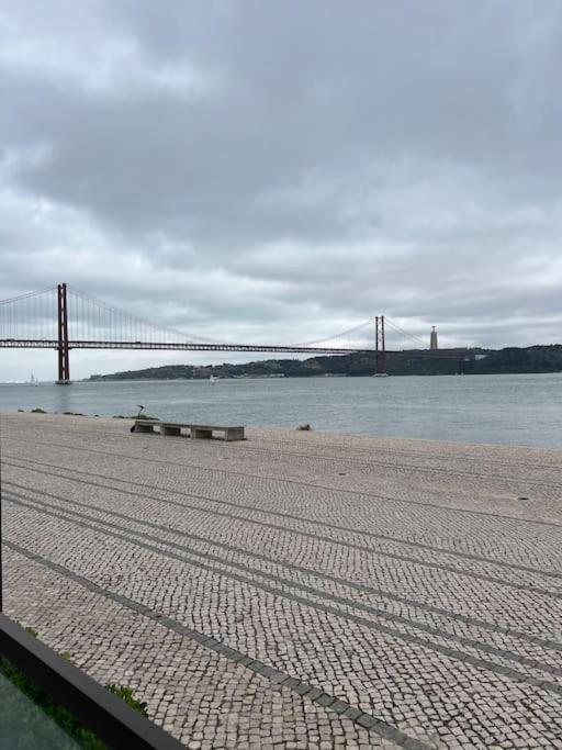 Luxury Artistic Digital Nomad Getaway W/ Terrace Leilighet Lisboa Eksteriør bilde